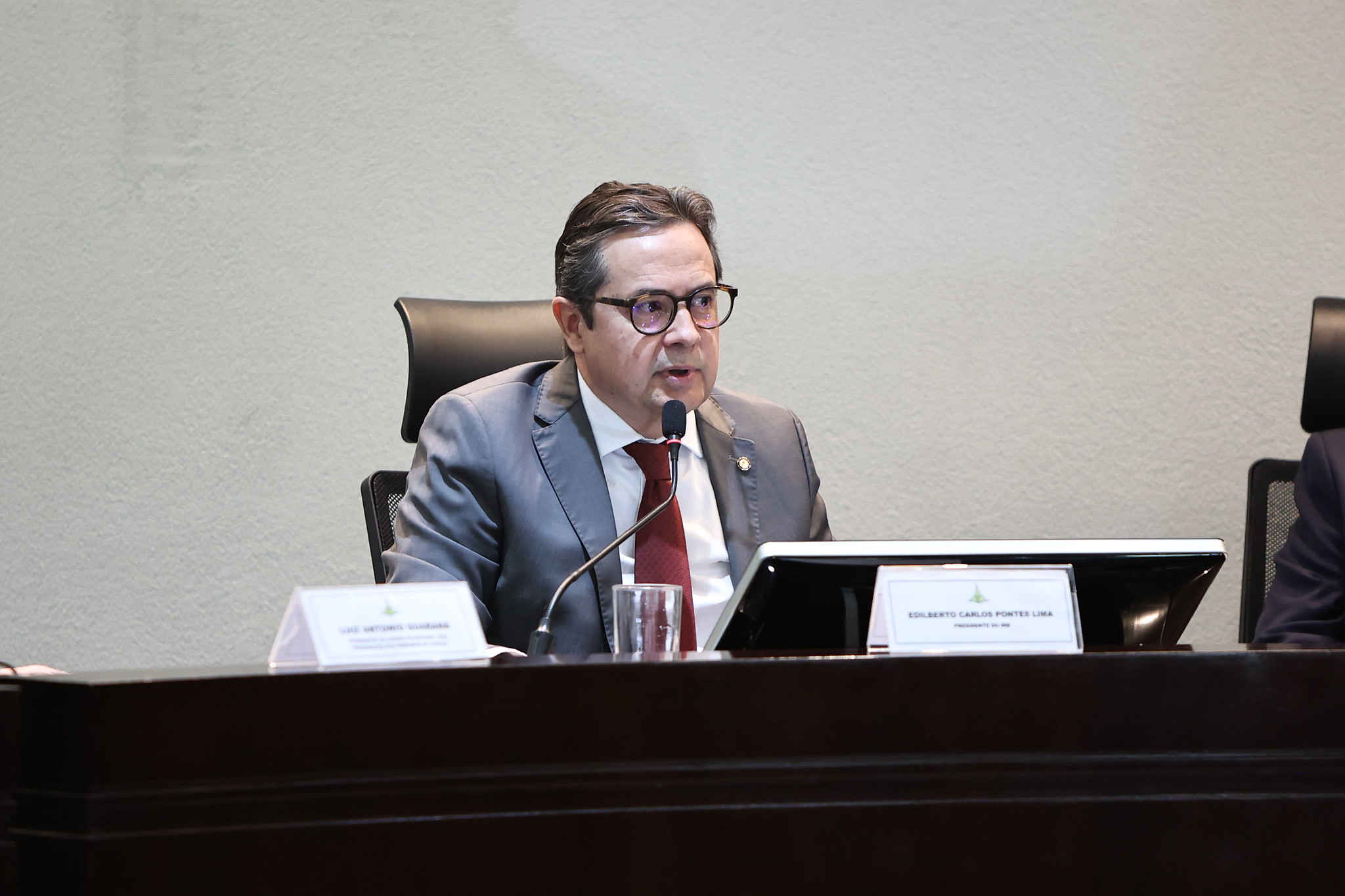 Edilberto Pontes Lima - IRB, Atricon e Abracom promovem evento alusivo aos 7 anos da LINDB