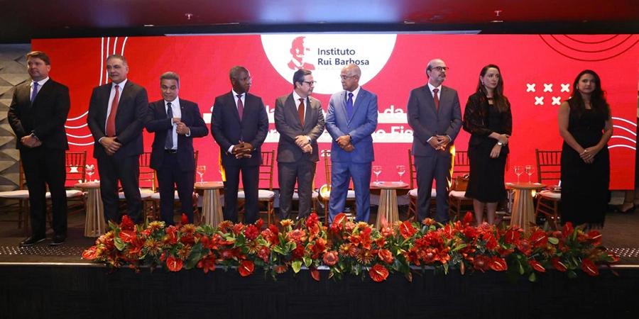 foto-posse-com-as-flores