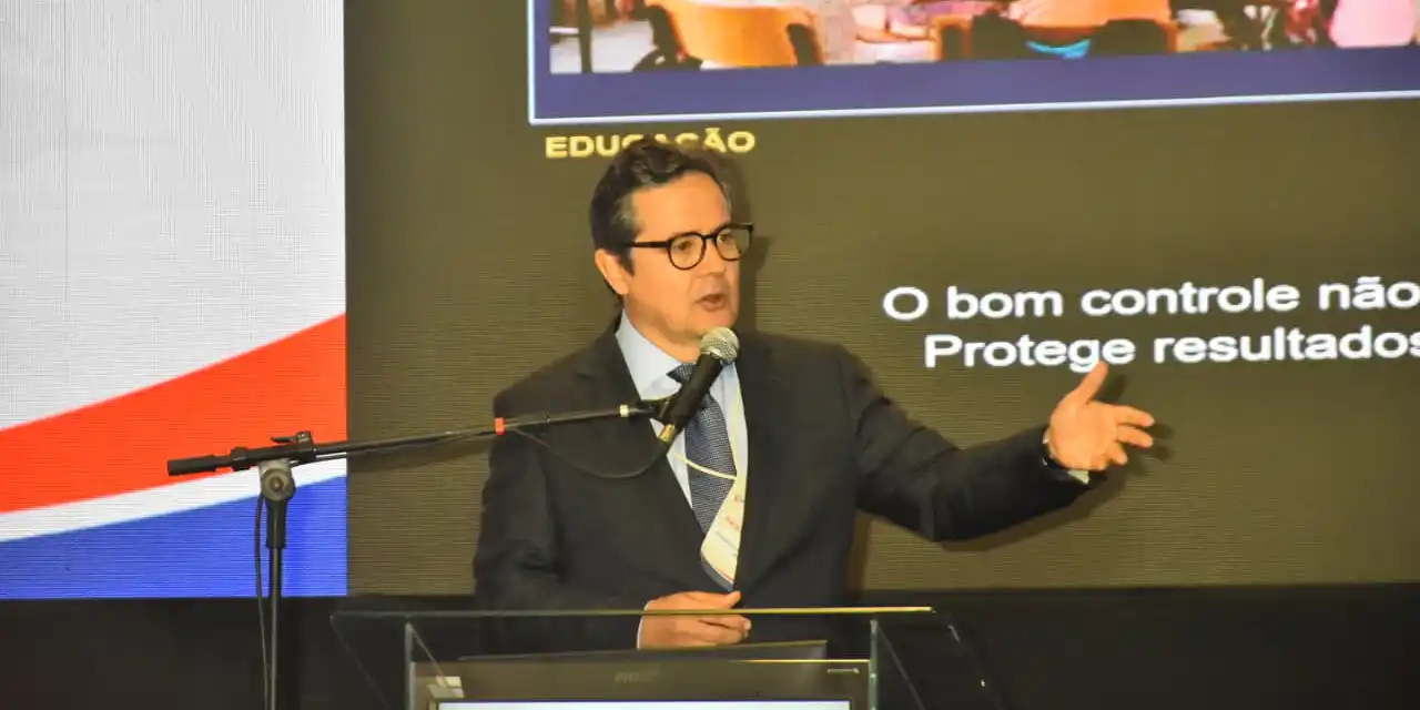 edilberto-pontes-controle-legalidade